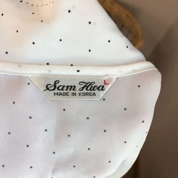 Sam Hua Korean Large polka dot lace collared blouse - Picture 8 of 8